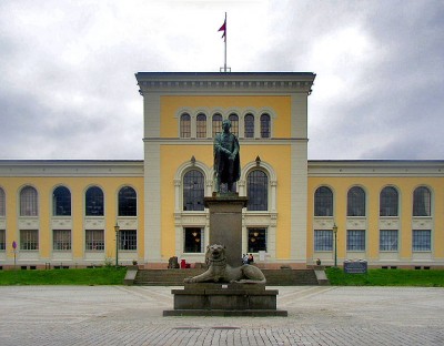 768px-Bergen-University-modf